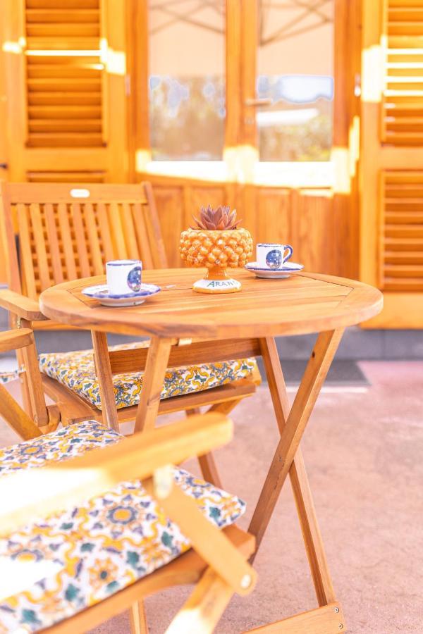 Lauricella Bed And Breakfast Lipari  Zewnętrze zdjęcie