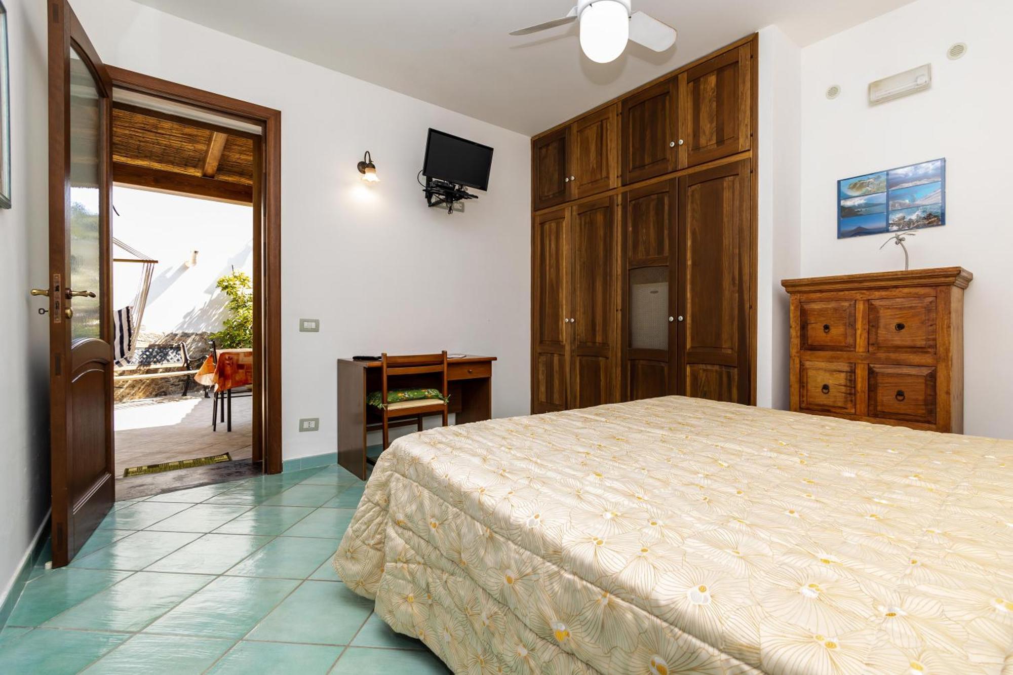 Lauricella Bed And Breakfast Lipari  Zewnętrze zdjęcie